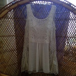 A"reve Lace top